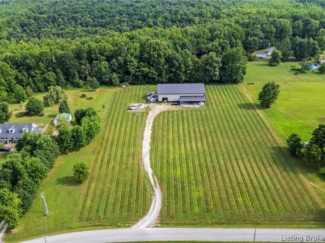 House for sale in Scottsburg, Indiana