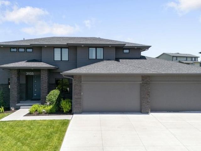 House for sale in Elkhorn, Omaha