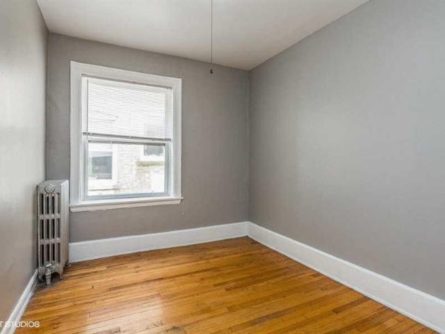 Apartment for rent in Chicago Park, Illinois