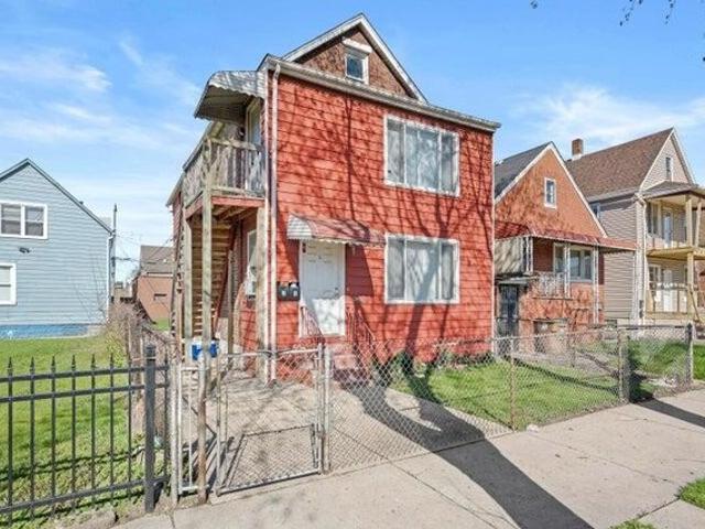 House for sale in East Chicago, Indiana
