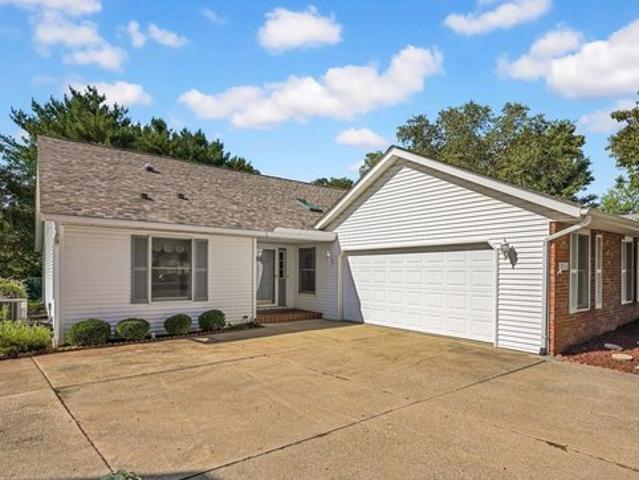 Condo for sale in Bloomington, Monroe County