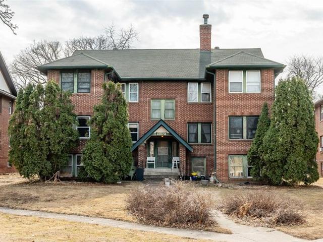 Townhouse for sale in Des Moines, Iowa