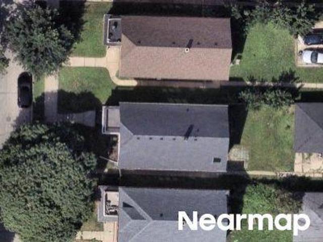 House for sale in Arlington Heights, Milwaukee