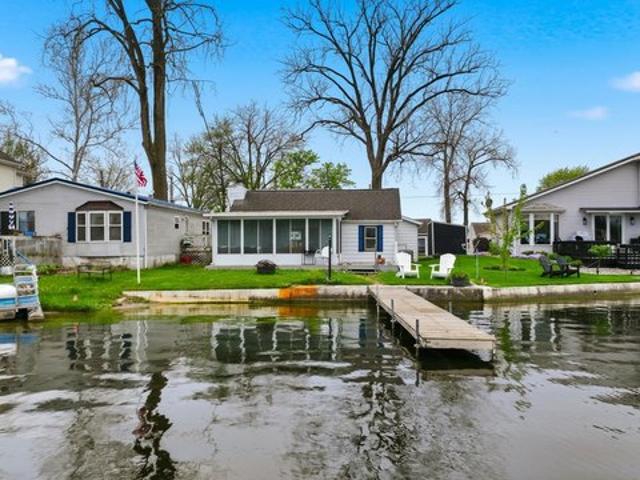 House for sale in Columbia City, Indiana