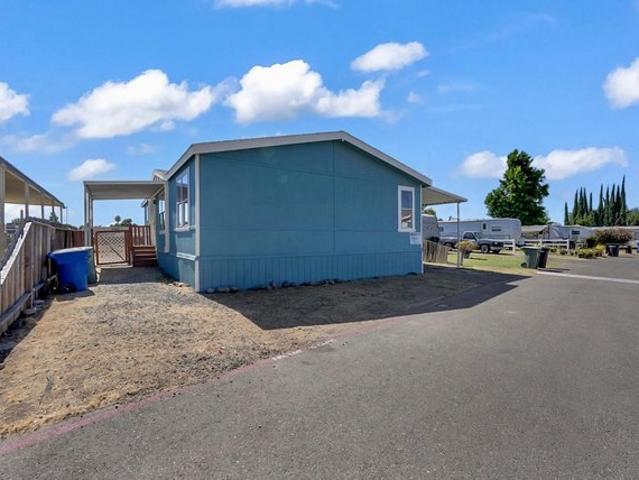 House for sale in Ceres, California