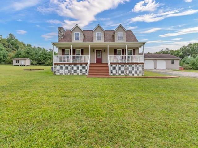 House for sale in Jumping Branch, Summers County