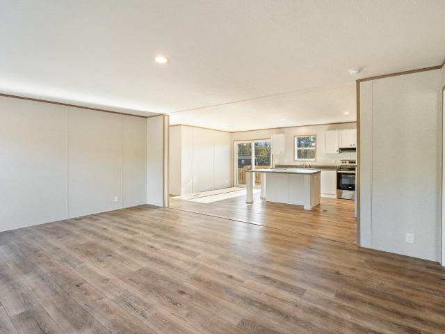 House for sale in Loretto Industrial Park, Loretto