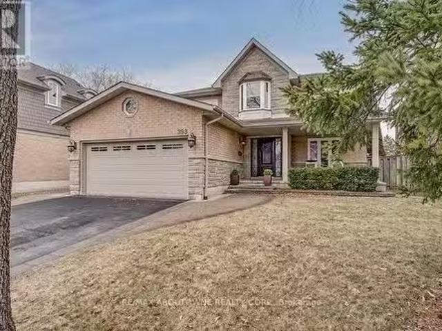 House for sale in Oakville, Ontario