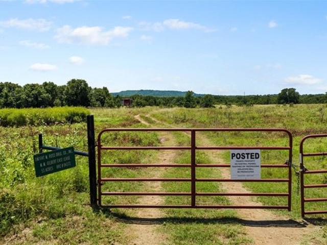 Land for sale in Saint Jo, Texas