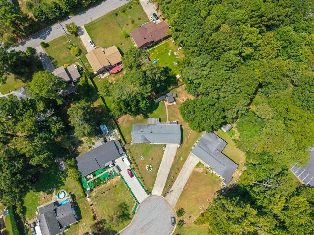 House for sale in Lilburn, Georgia
