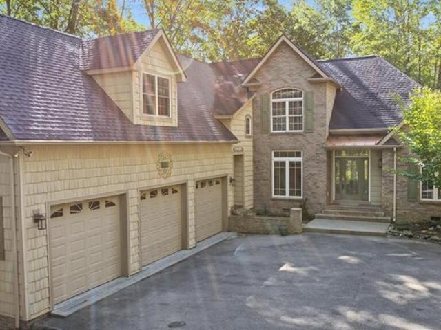 House for sale in Daniels, West Virginia