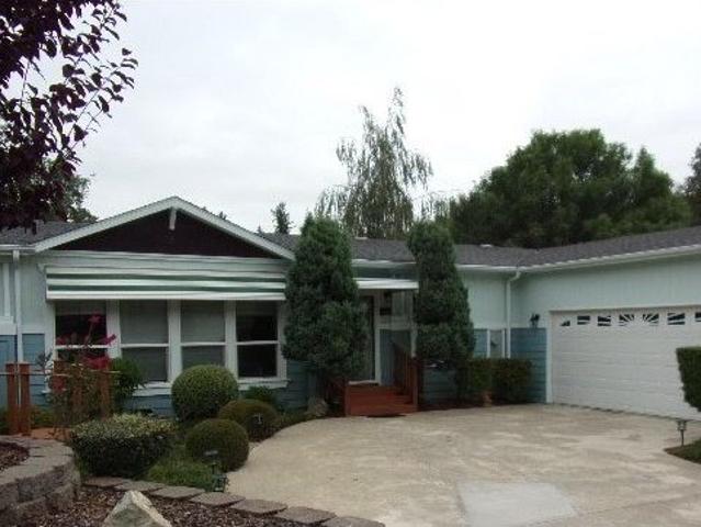 House for sale in Oregonia