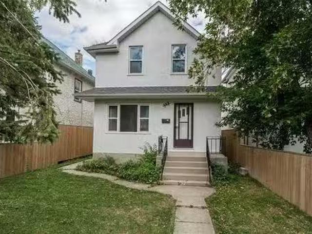 House for sale in East St. Paul, Manitoba