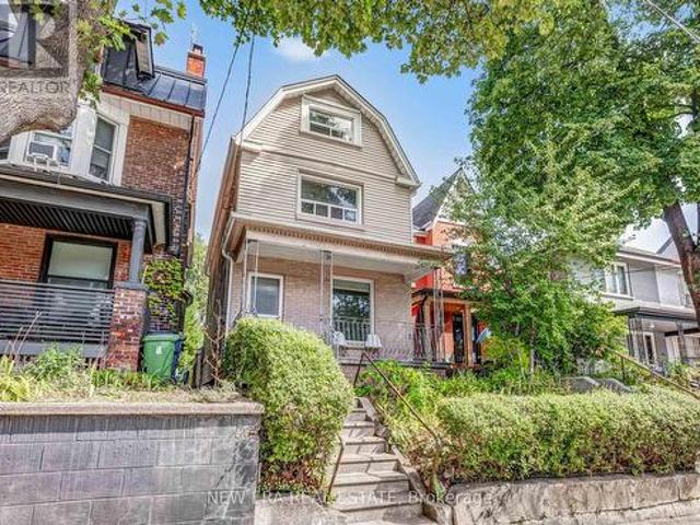 House for sale in University—Rosedale, Toronto