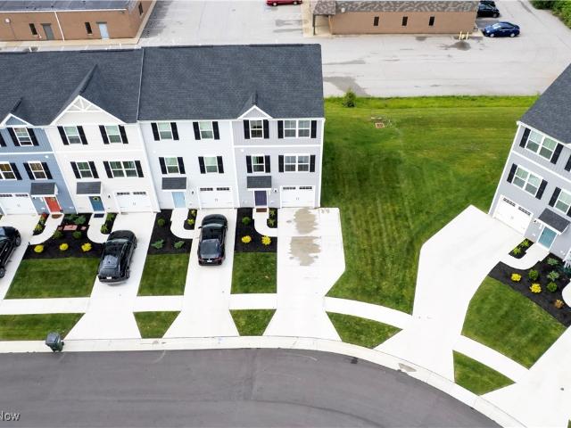 Townhouse for sale in Barberton