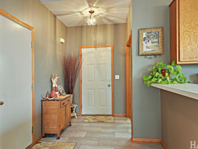 House for sale in Valley Lakes North, Round Lake