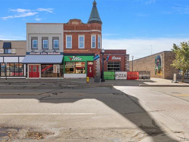 Commercial for sale in Lapeer, Lapeer County