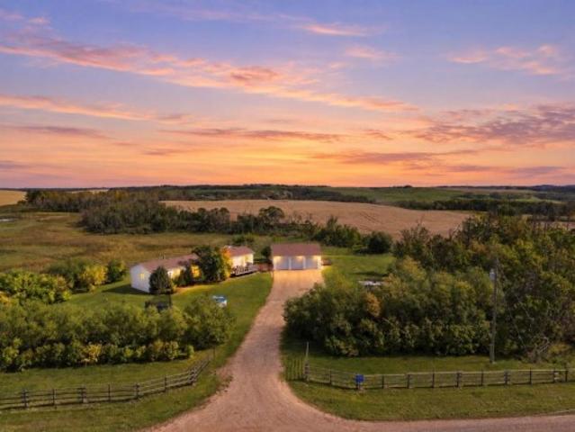 House for sale in Alberta