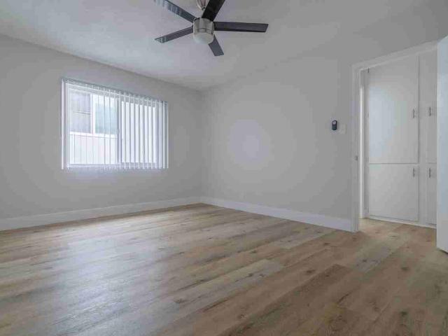 Apartment for rent in Canoga Park, California