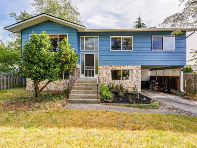 House for sale in Saanich, British Columbia