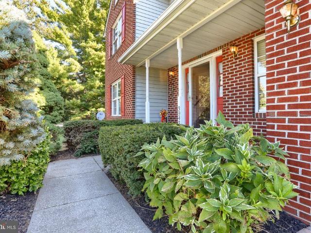 House for sale in Small Crossings, Hampstead