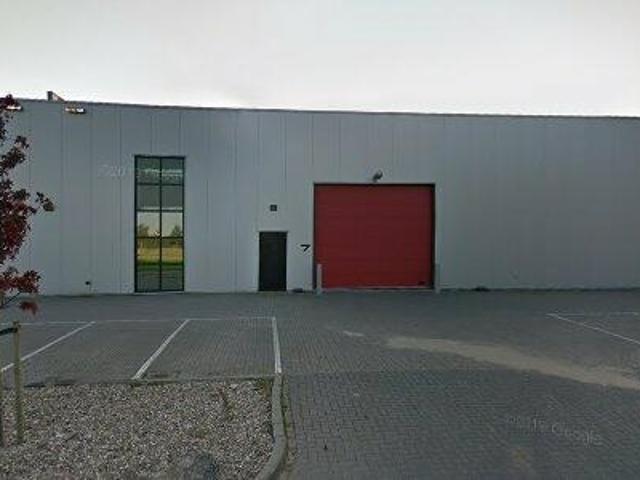 Bedrijfspand te huur in Zwaagdijk-Oost, Noord Holland
