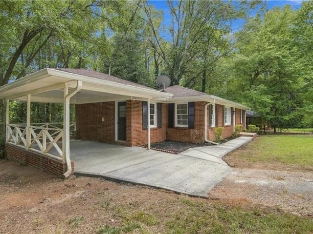 House for sale in Anna Bella Estates, Lithia Springs