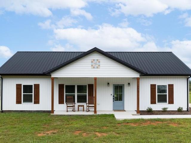 House for sale in Appomattox, Appomattox County