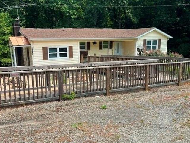 House for sale in East Bend, North Carolina