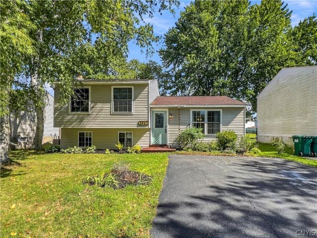 House for sale in Town of Clay, Onondaga County