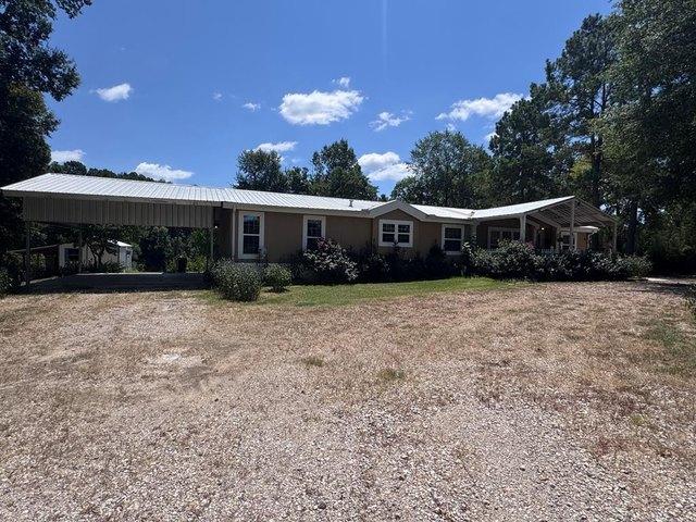 House for sale in Shelby, Texas