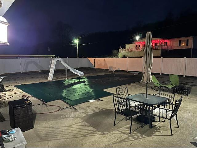 House for sale in Manchester, Kentucky