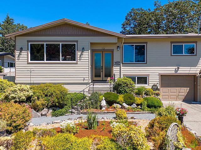 House for sale in Saanich, British Columbia