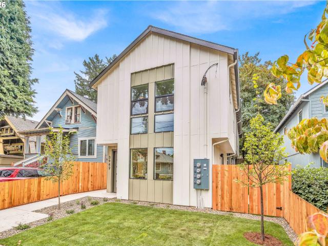 Townhouse for sale in Oregonia