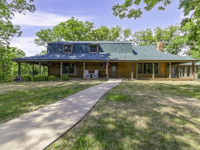 House for sale in Harrisburg, Boone County