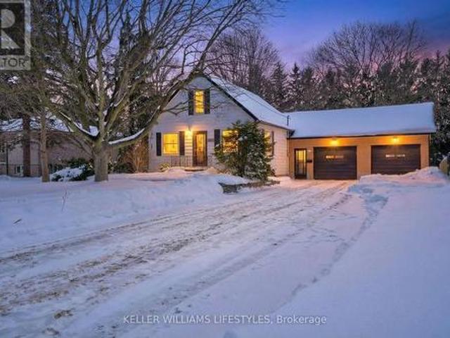 House for sale in Strathroy-caradoc, Ontario
