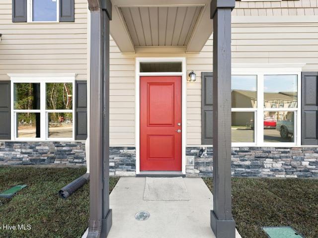 Townhouse for sale in Piney Green, Onslow County