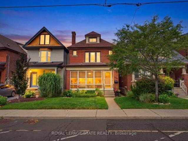 House for sale in Ancaster, Ontario