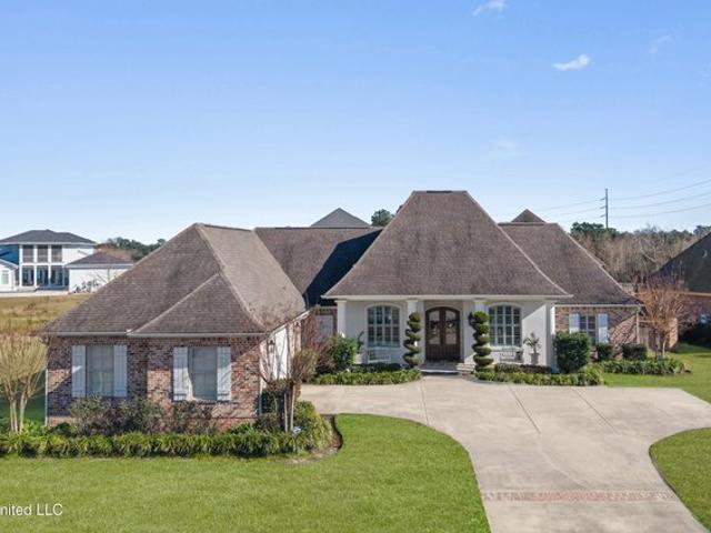 House for sale in Biloxi, Mississippi