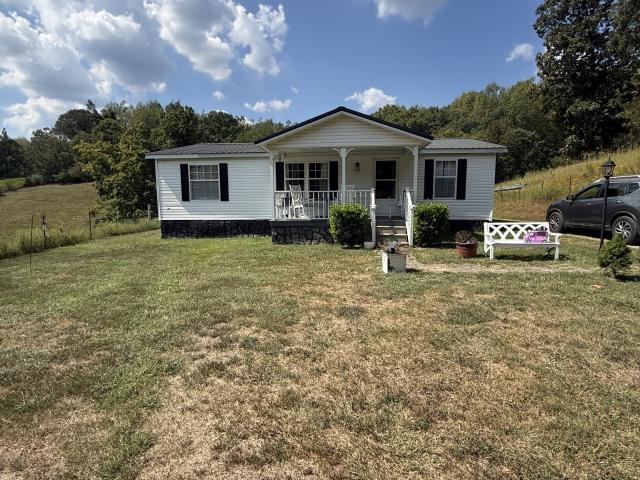 House for sale in Westmoreland, Middle Tennessee