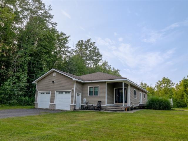 House for sale in Volney, New York