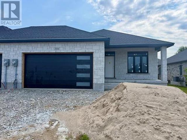 House for sale in Saugeen Shores, Ontario