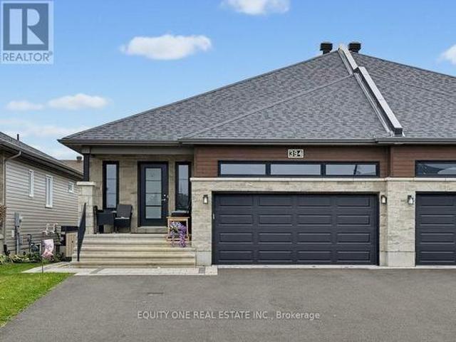 House for rent in Sunset Flats, Russell