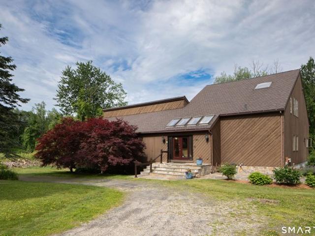 House for sale in Norfolk, Connecticut