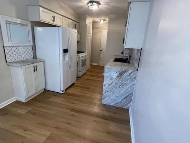 Condo for sale in Clinton Township, Michigan