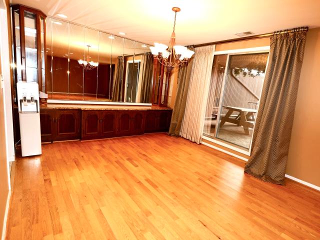 Condo for sale in Northbrook, Illinois
