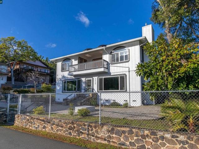 House for sale in Lake, California