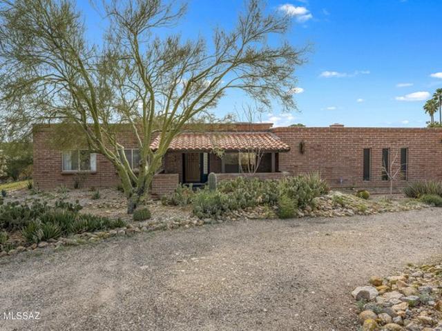House for sale in Tucson, Arizona