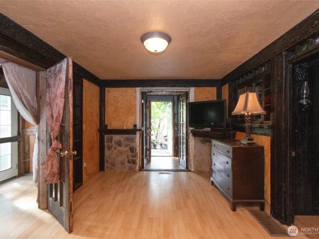 House for sale in Port Angeles, Washington