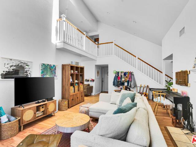 House for sale in Agoura Hills, California